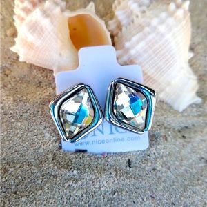 Silver color Diamond earrings